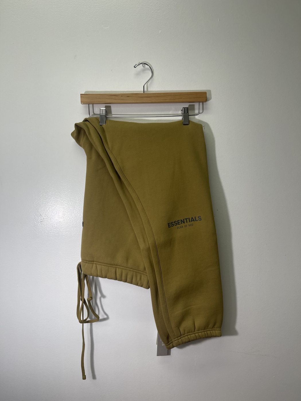 Fear Of God Essentials Sweatpants Amber XL FOG-237533